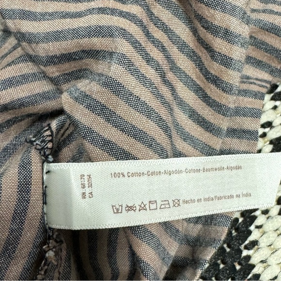 Free People Liya Embroidered top black floral detail deep v neck - Picture 14 of 14